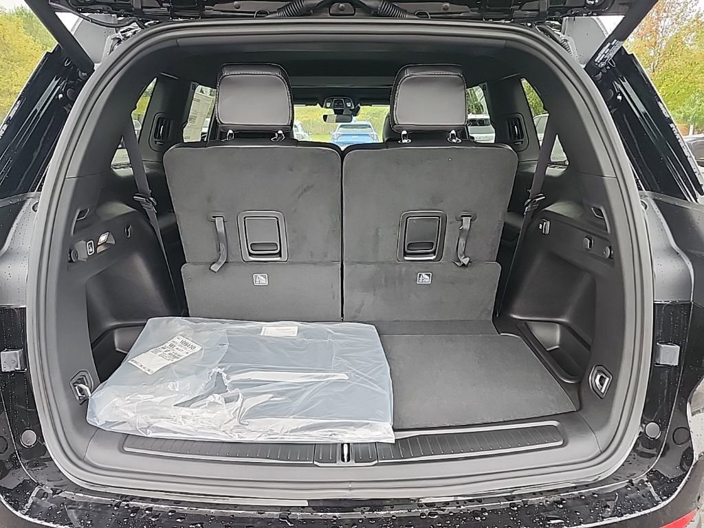 New 2025 Jeep Grand Cherokee L Altitude image 16