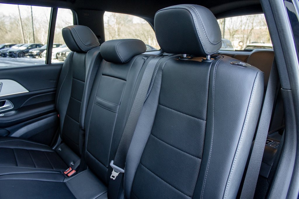 Used 2024 Mercedes-Benz GLS 450 4MATIC image 22