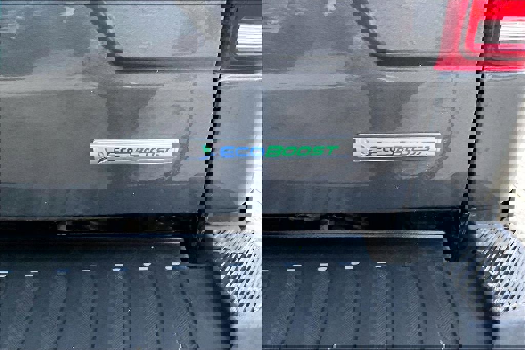 Used 2019 Ford F150 XLT w/ Equipment Group 302A Luxury image 7