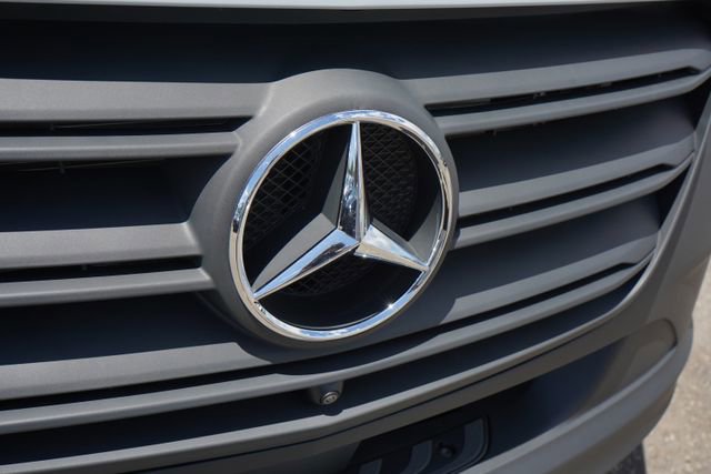 New 2025 Mercedes-Benz Sprinter 2500 image 14