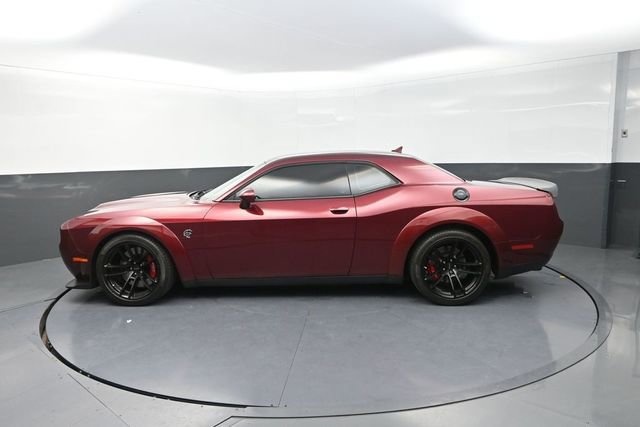 Used 2022 Dodge Challenger SRT Hellcat RWD image 7