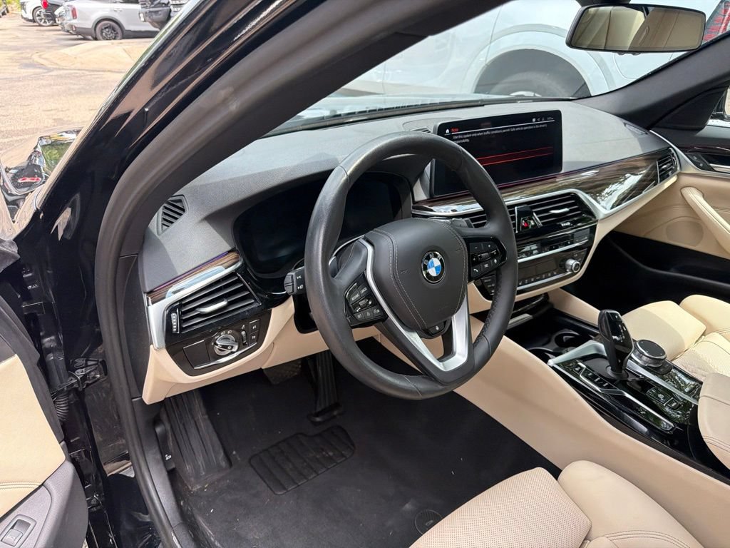 Used 2023 BMW 530i xDrive w/ Convenience Package AWD/4WD image 12