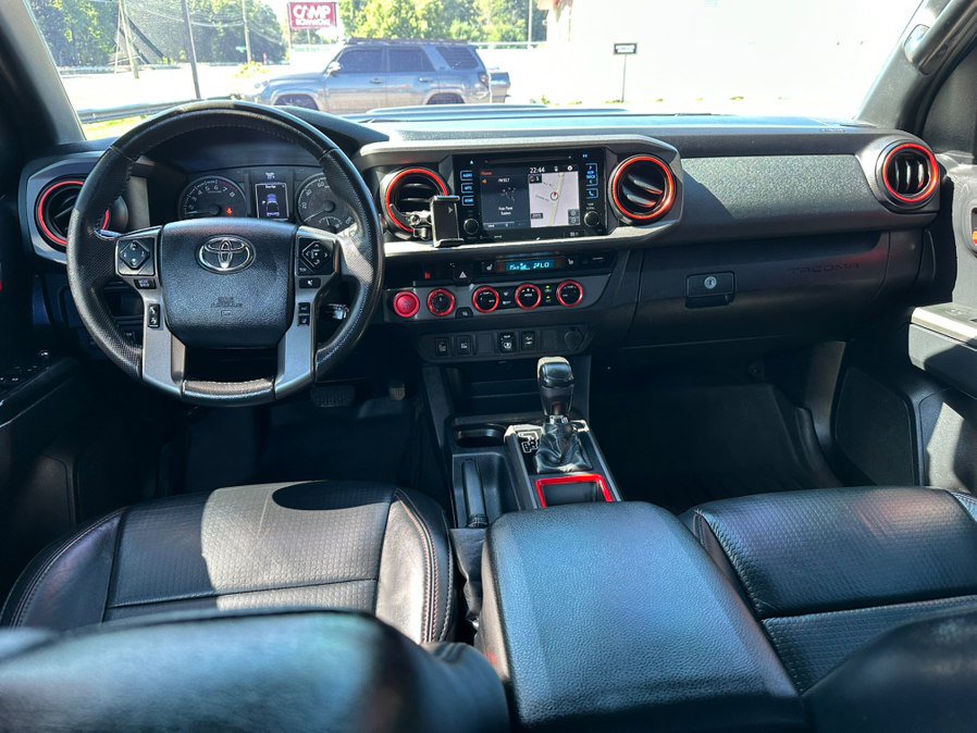 Used 2018 Toyota Tacoma TRD Pro AWD/4WD image 14