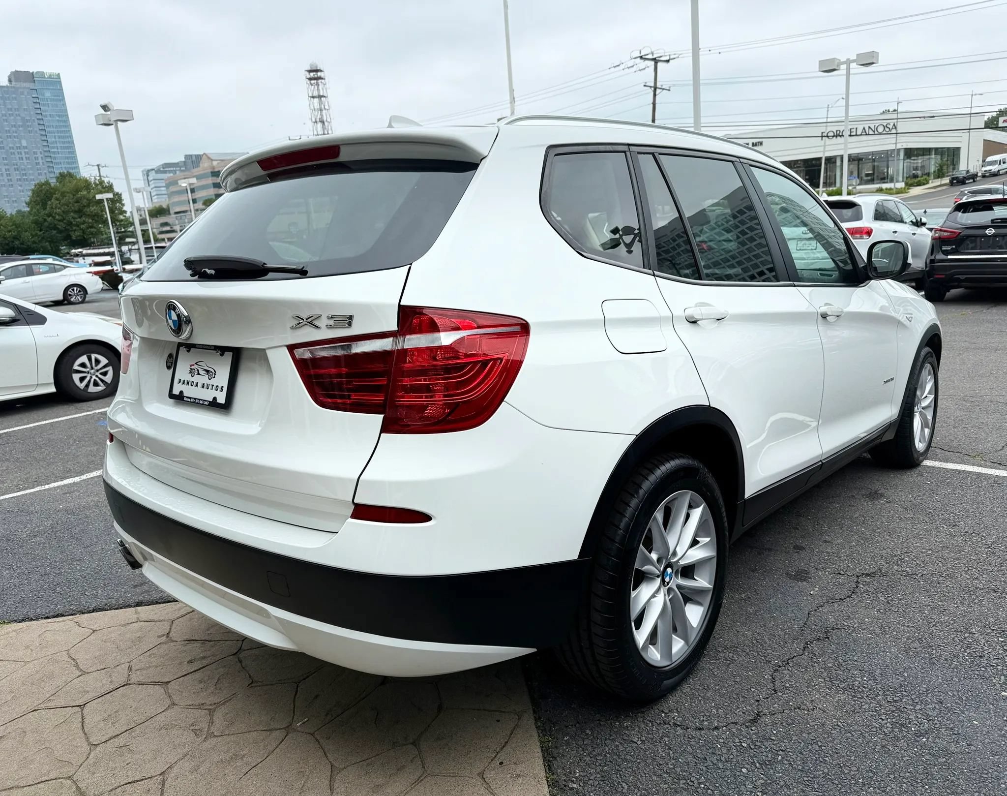 Used 2013 BMW X3 xDrive28i AWD/4WD image 7