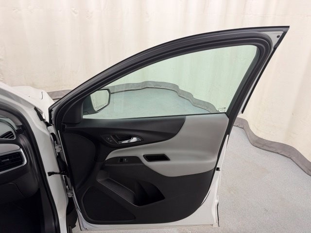 Used 2020 Chevrolet Equinox LT AWD/4WD image 14