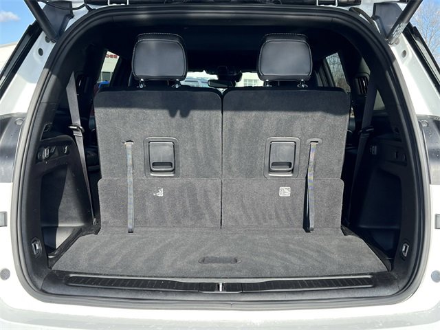 Used 2023 Jeep Grand Cherokee L Laredo image 37