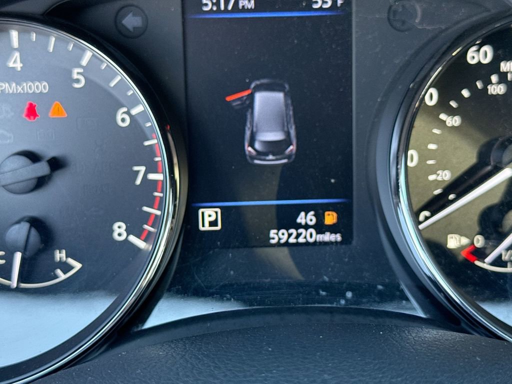 Used 2019 Nissan Rogue SV image 10