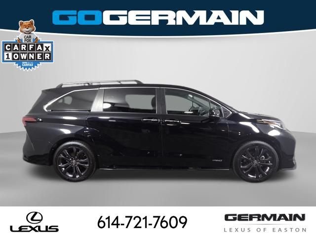 Used 2021 Toyota Sienna XSE FWD image 6