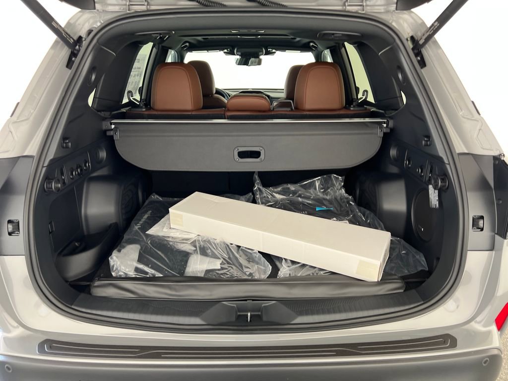 New 2026 Subaru Forester Touring AWD/4WD image 25