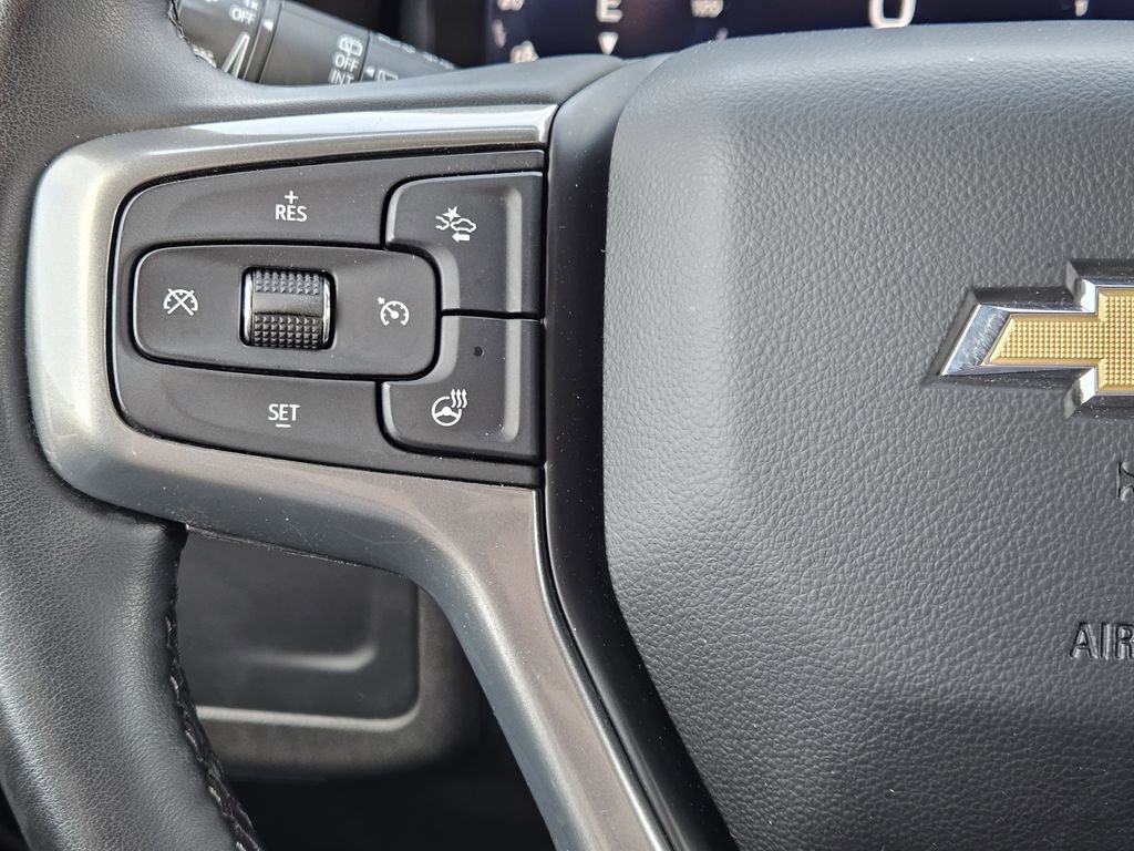 Used 2024 Chevrolet Tahoe Premier AWD/4WD image 33