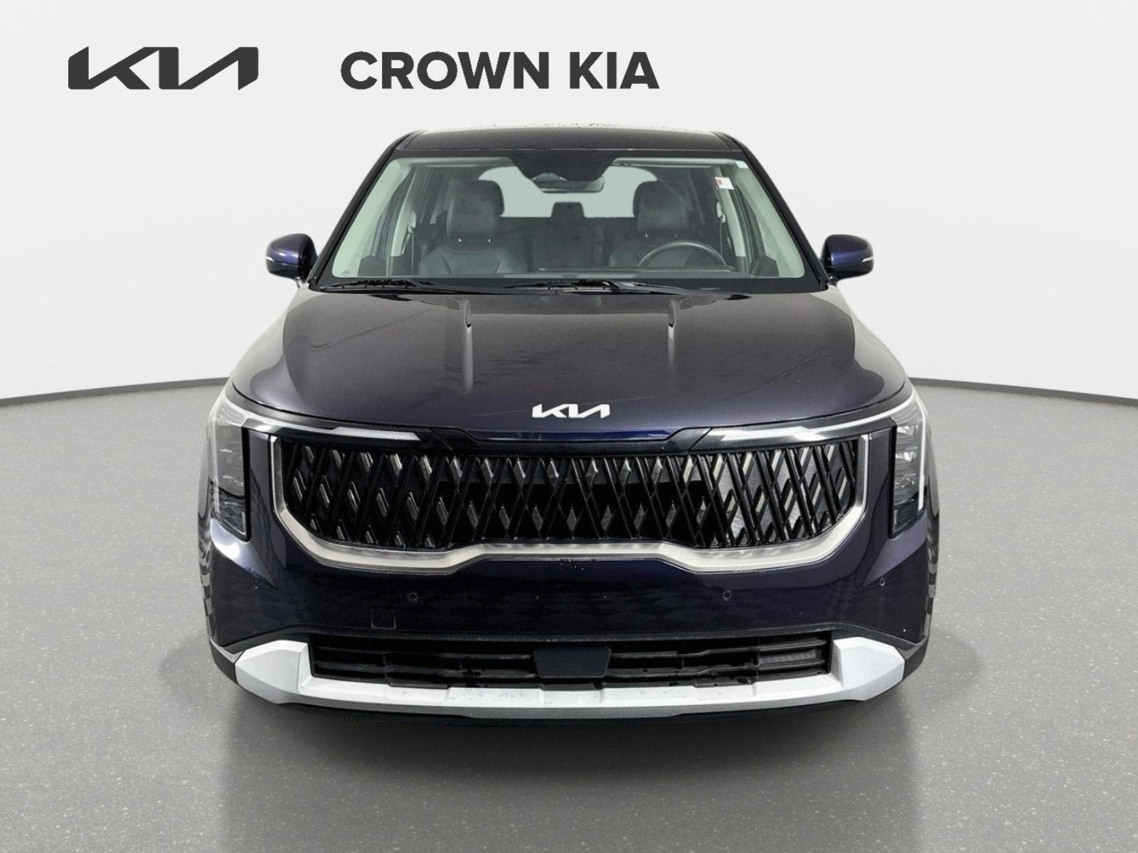 Certified 2025 Kia Carnival FWD image 2