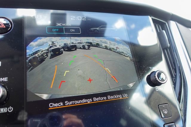 Used 2024 Subaru Outback Premium AWD/4WD image 17