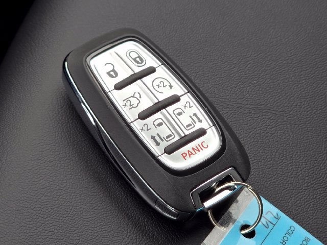 New 2027 Chrysler Pacifica LX FWD image 34
