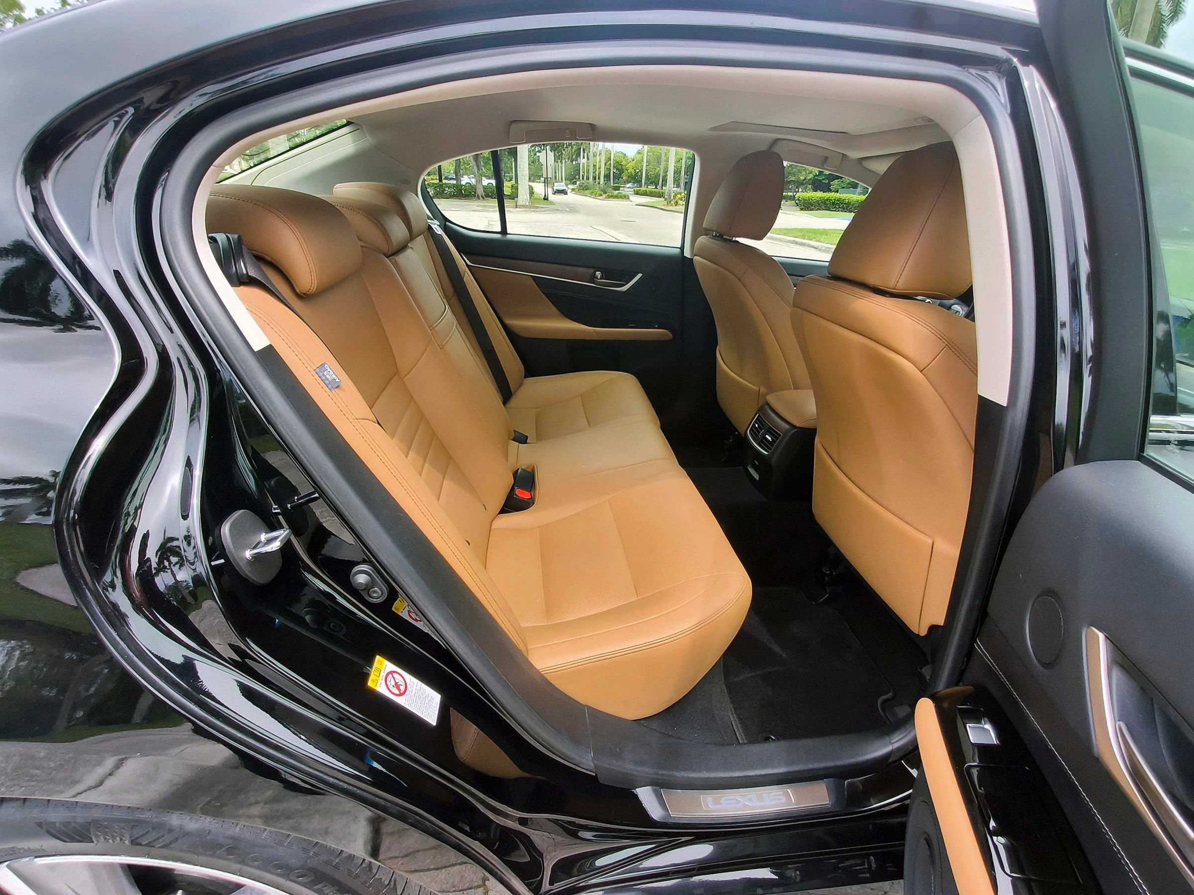 Used 2017 Lexus GS 350 w/ Preferred Accessory Package RWD image 36