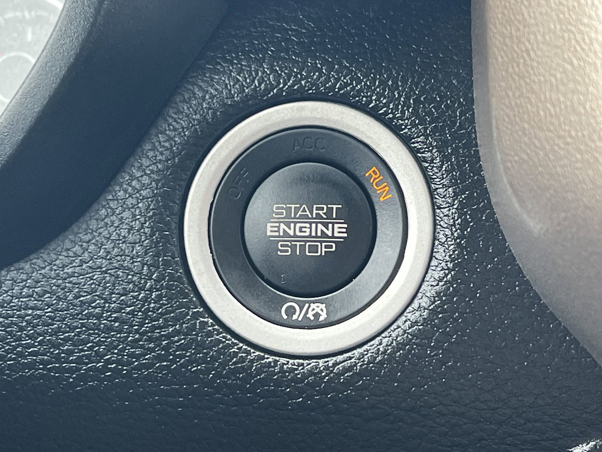 Used 2022 RAM 1500 Laramie image 8