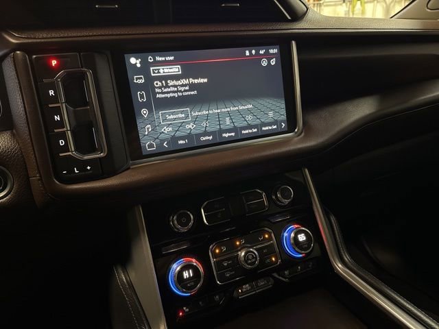 Used 2022 GMC Yukon XL Denali w/ Denali Premium Package image 17