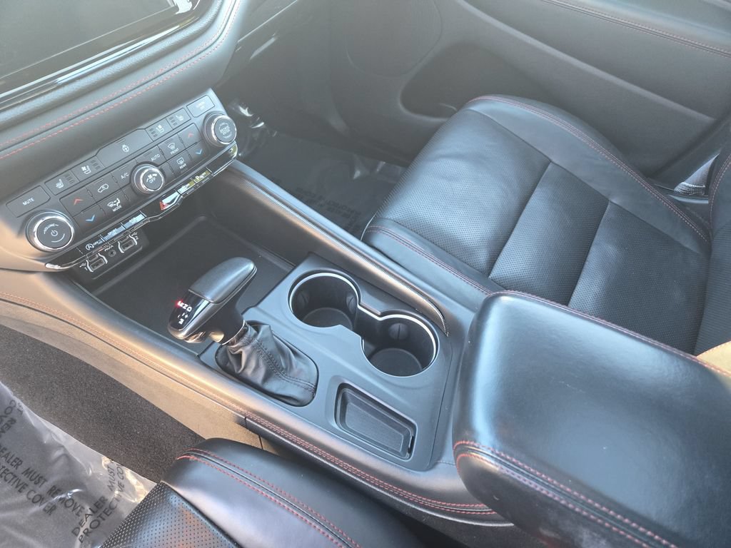 Used 2024 Dodge Durango GT AWD/4WD image 39