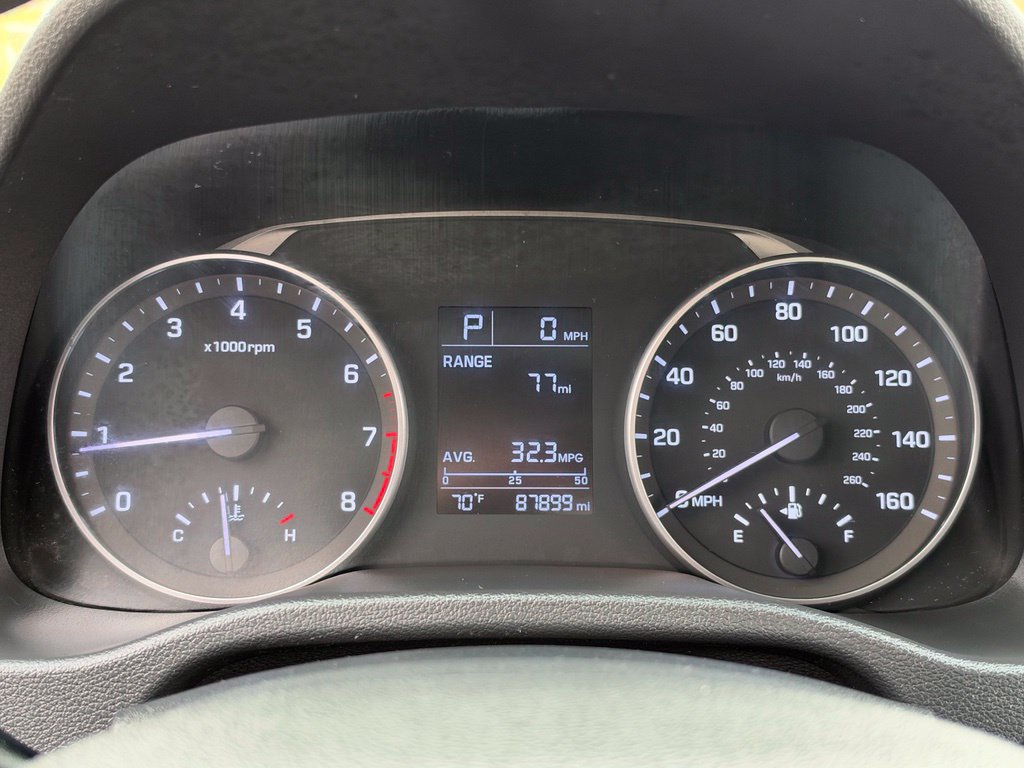 Used 2017 Hyundai Elantra SE FWD image 28