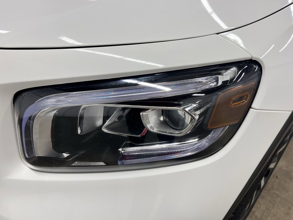Certified 2022 Mercedes-Benz GLB 250 image 9
