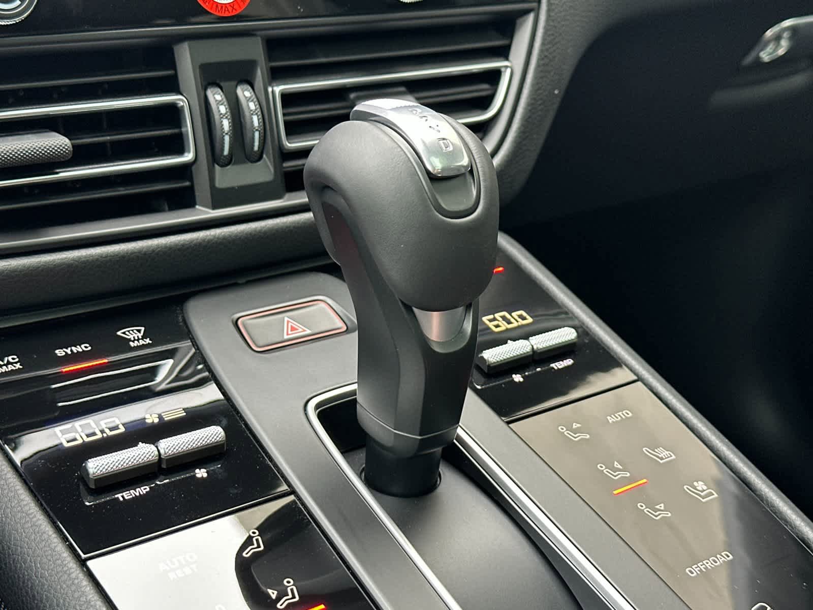New 2026 Porsche Macan AWD/4WD image 24