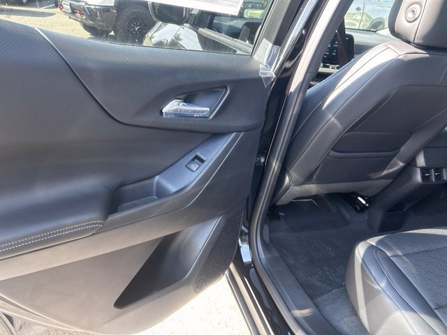 New 2027 Chevrolet Equinox LT w/ Convenience Package II AWD/4WD image 13