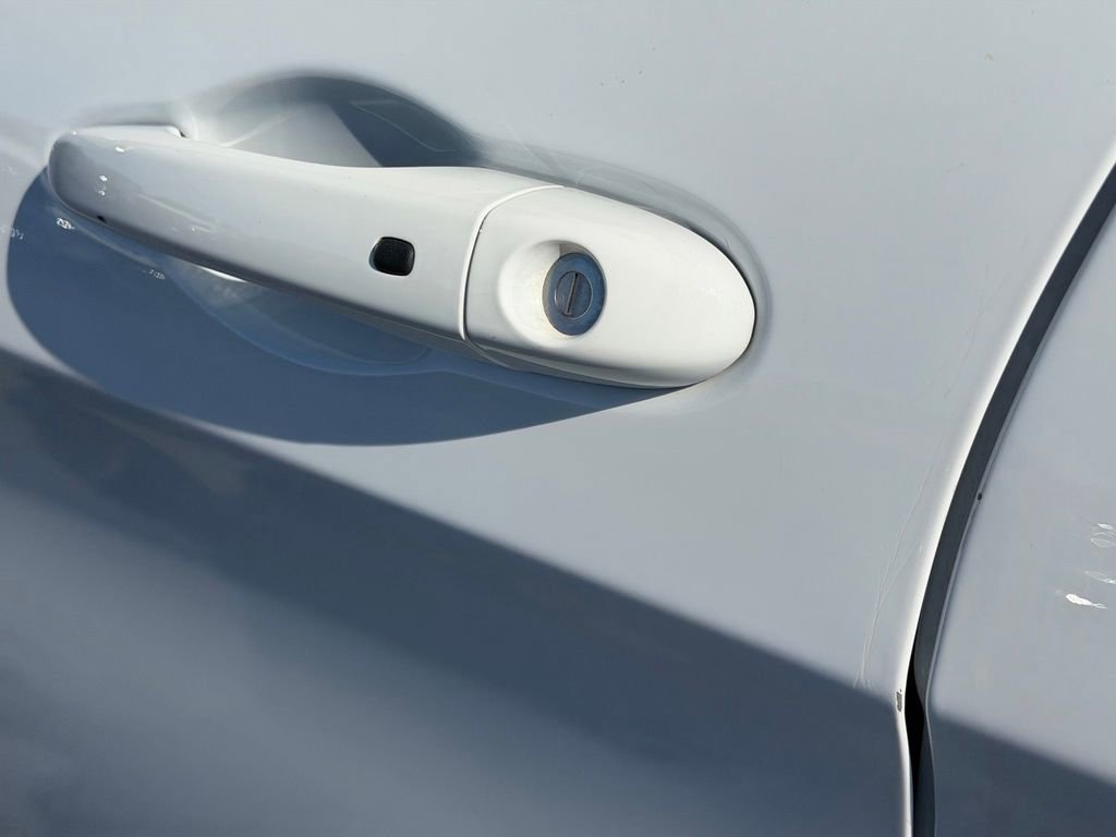 Certified 2022 Jeep Cherokee Limited image 14