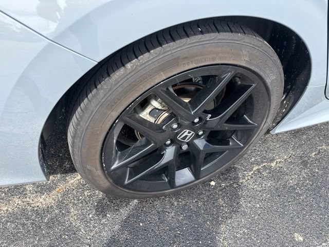 Used 2025 Honda Civic Sport image 8