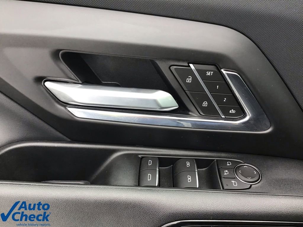 Used 2025 Chevrolet Silverado EV RST image 28