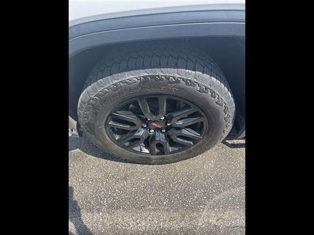 Certified 2019 GMC Sierra 1500 SLT w/ X31 Off-Road Package image 11