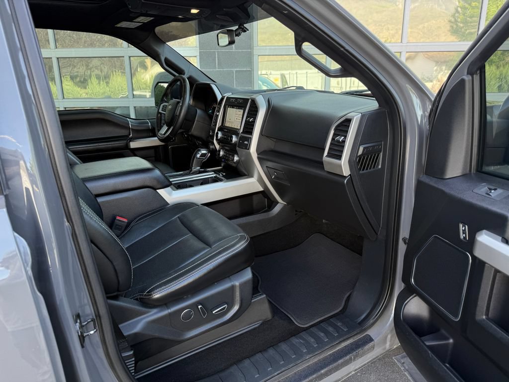 Used 2018 Ford F150 Lariat w/ Equipment Group 502A Luxury AWD/4WD image 47
