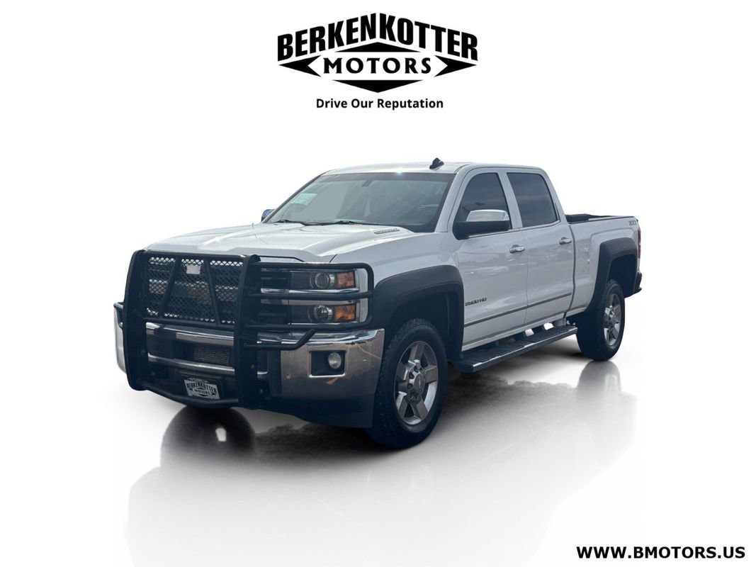 Used 2015 Chevrolet Silverado 2500 LTZ w/ Duramax Plus Package image 3