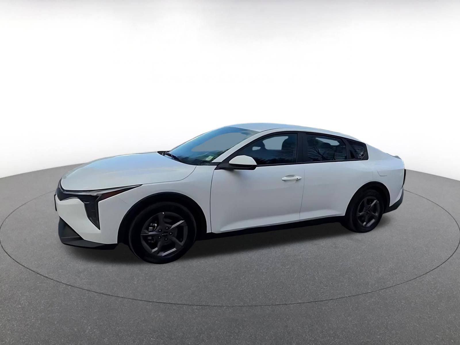 Used 2025 Kia K4 FWD image 7