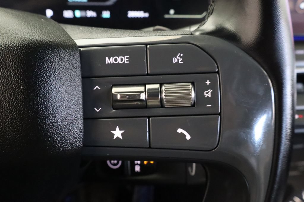Used 2024 Kia EV9 GT-Line AWD/4WD image 24