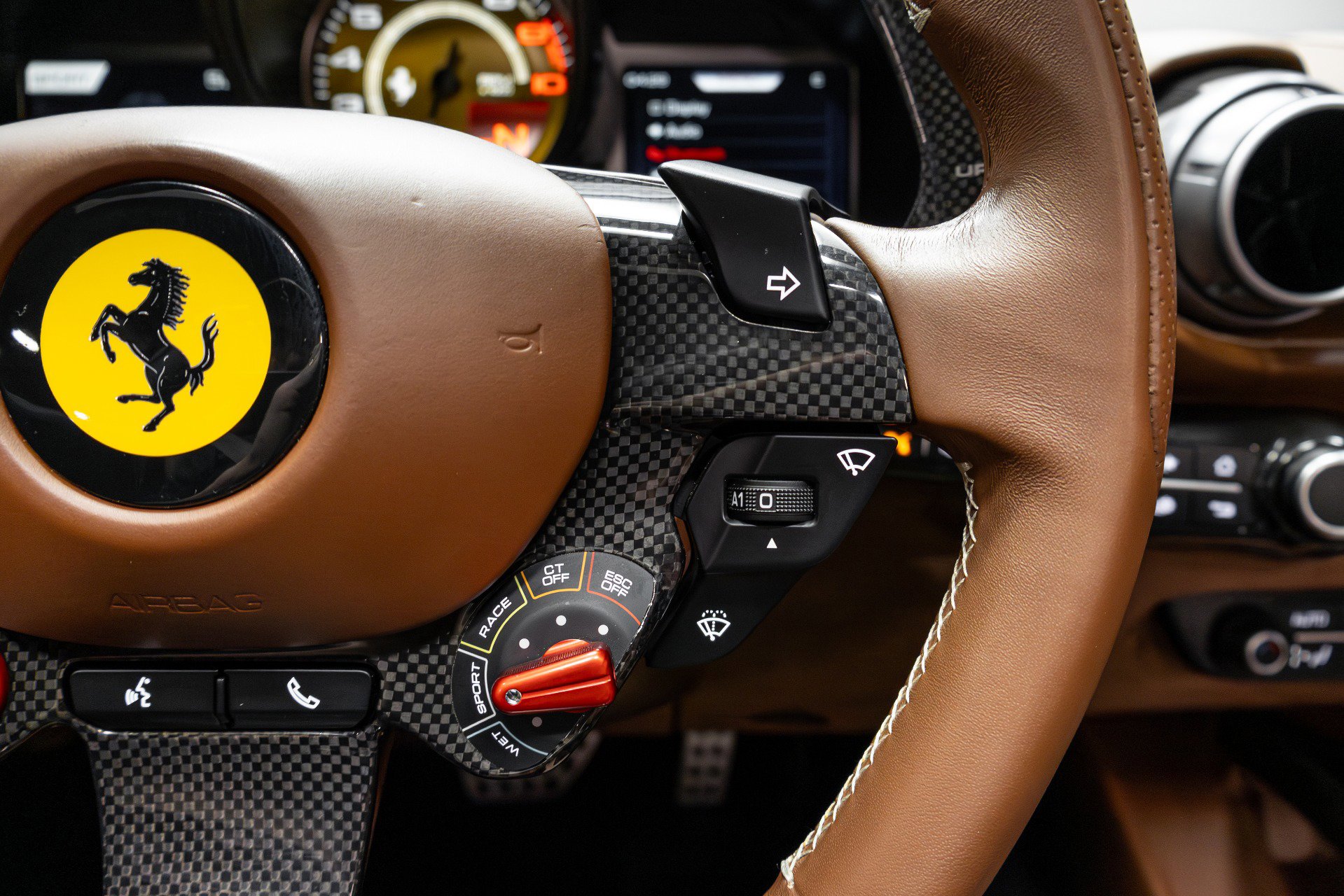 Used 2021 Ferrari 812 GTS image 62