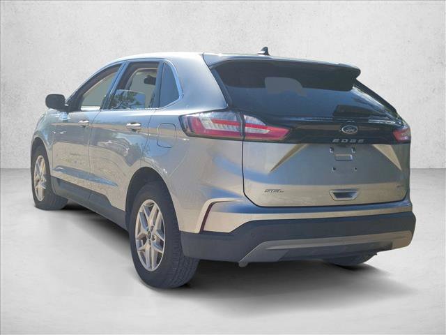 Used 2023 Ford Edge SEL AWD/4WD image 7