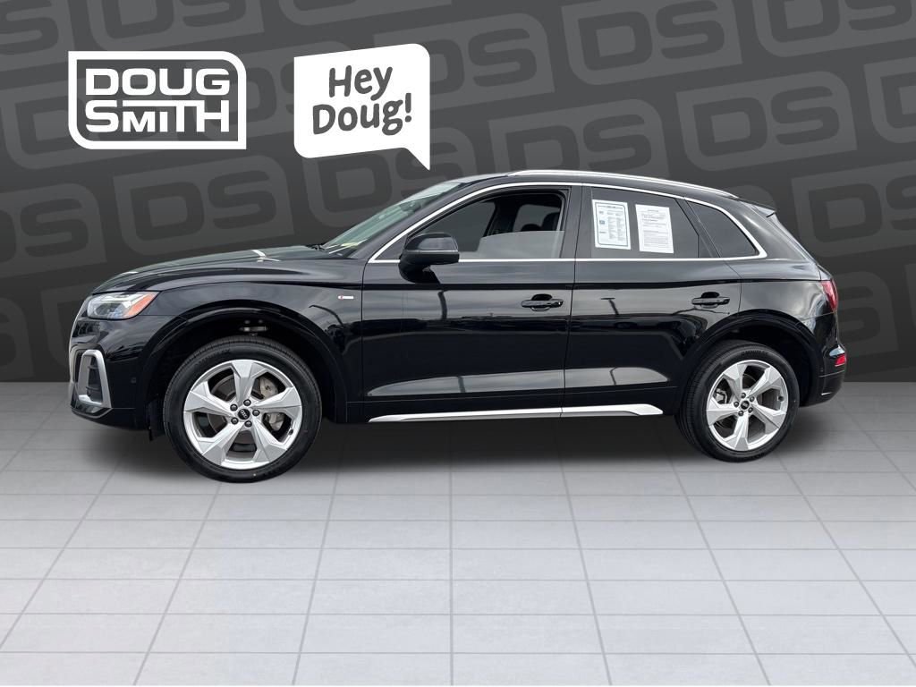 Used 2023 Audi Q5 2.0T Prestige w/ Prestige Package image 1