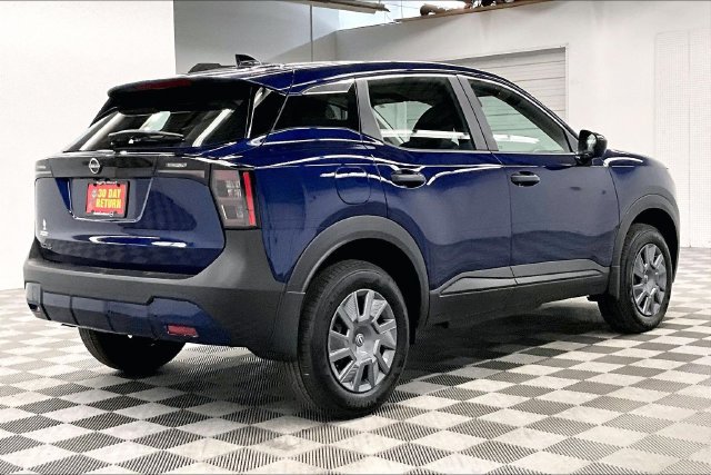New 2027 Nissan Kicks S FWD image 17