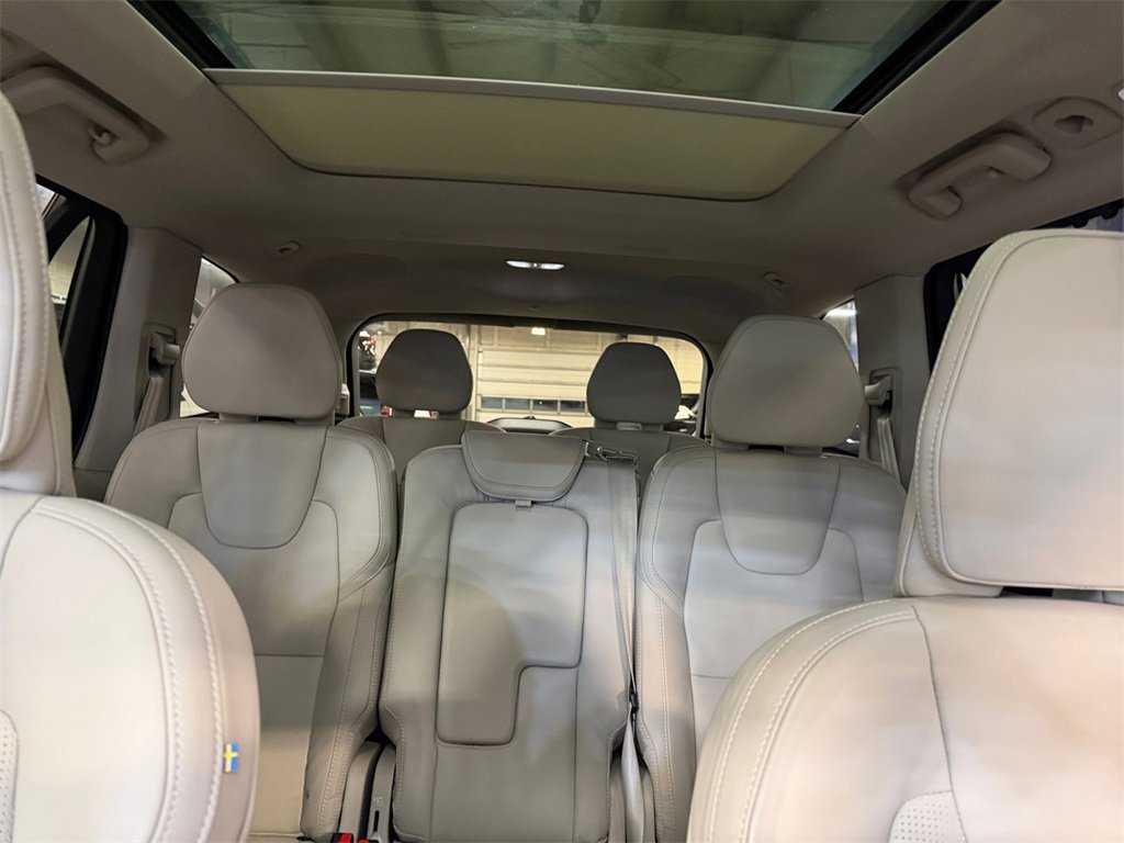 Used 2024 Volvo XC90 B6 Ultimate image 37