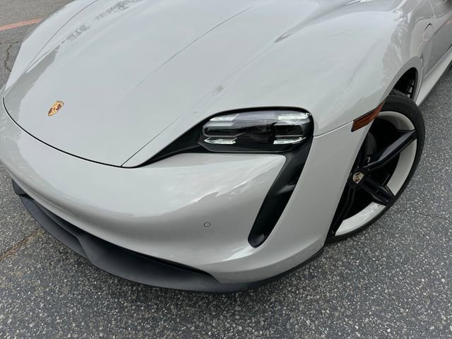 Used 2022 Porsche Taycan 4S AWD/4WD image 12