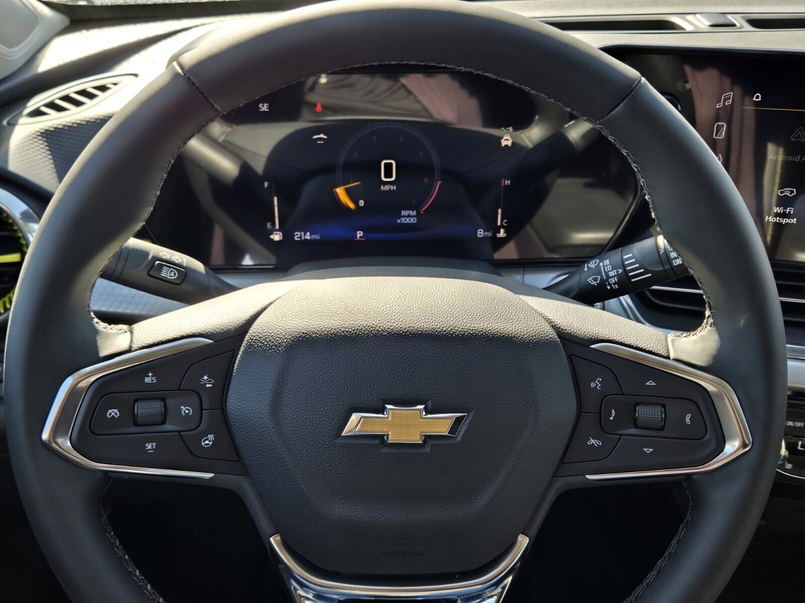 New 2026 Chevrolet Trax LT w/ Driver Confidence Package FWD image 14