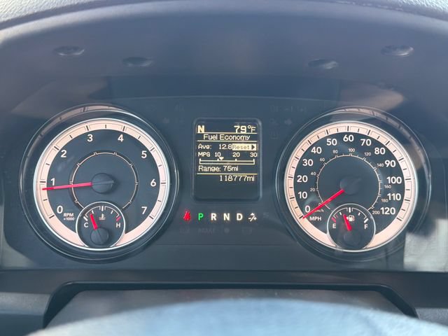 Used 2021 RAM 1500 Classic SLT AWD/4WD image 16