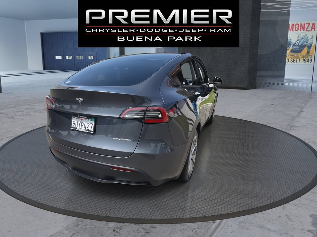 Used 2022 Tesla Model Y Long Range AWD/4WD image 7