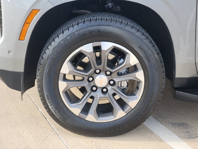 Used 2026 Chevrolet Tahoe LT w/ Comfort Package RWD image 18
