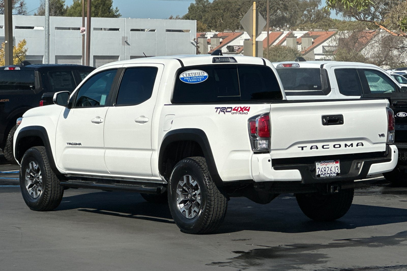 Used 2021 Toyota Tacoma TRD Off-Road w/ Technology Package AWD/4WD image 9