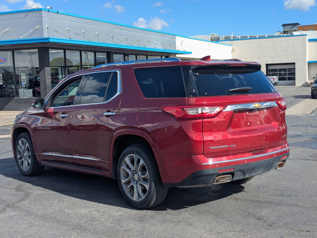 Used 2019 Chevrolet Traverse Premier w/ LPO, Floor Liner Package AWD/4WD image 7