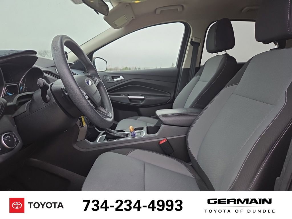 Used 2017 Ford Escape SE w/ Equipment Group 201A image 12