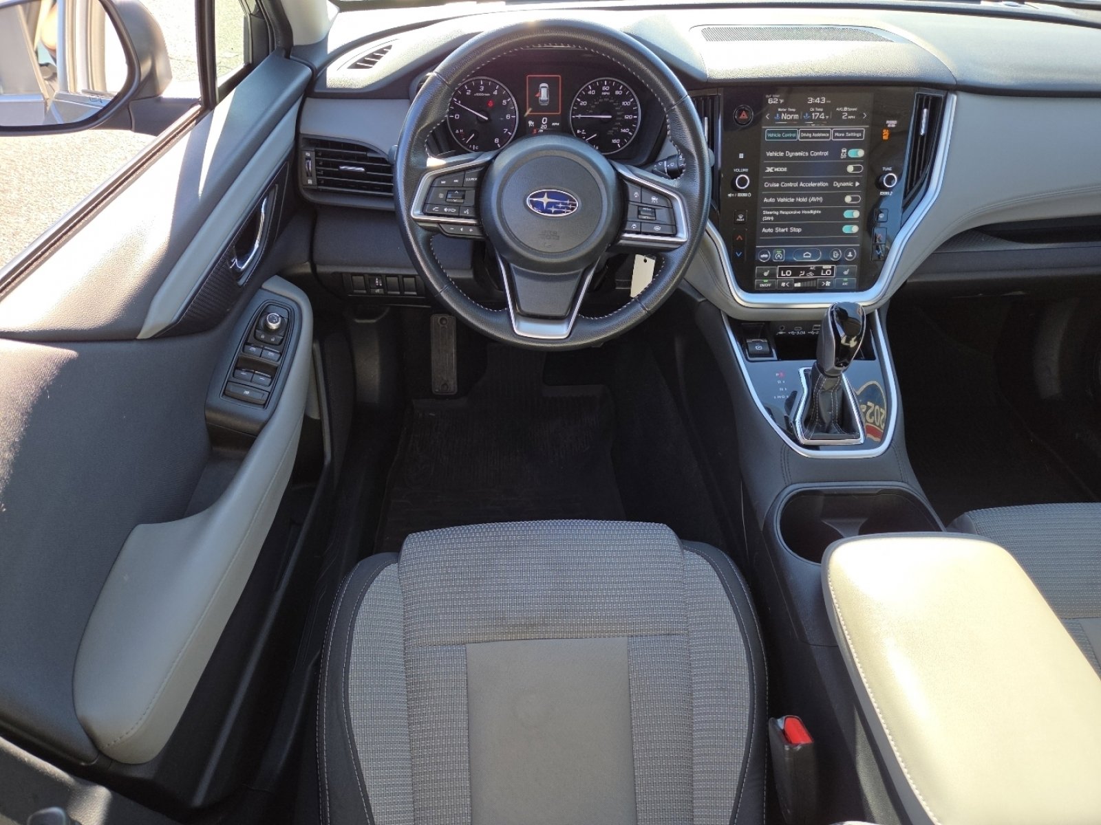 Used 2024 Subaru Outback Premium image 25