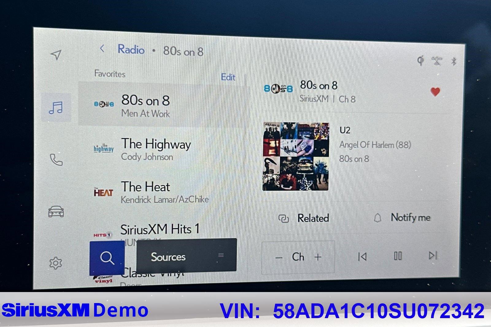 Used 2025 Lexus ES 300h w/ Premium Package image 37