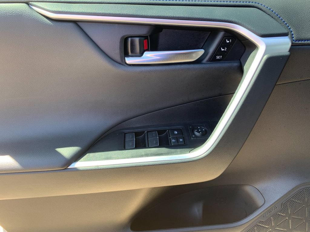 Used 2024 Toyota RAV4 XSE w/ Advanced Technology Package image 12