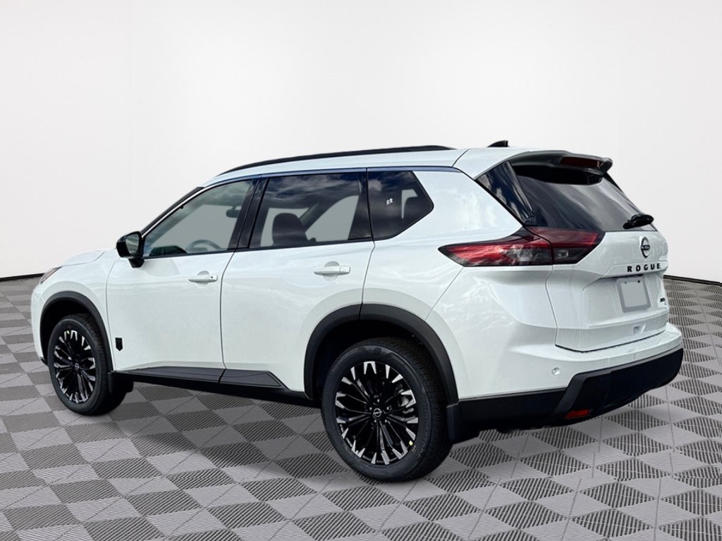 New 2027 Nissan Rogue Dark Armor AWD/4WD image 3